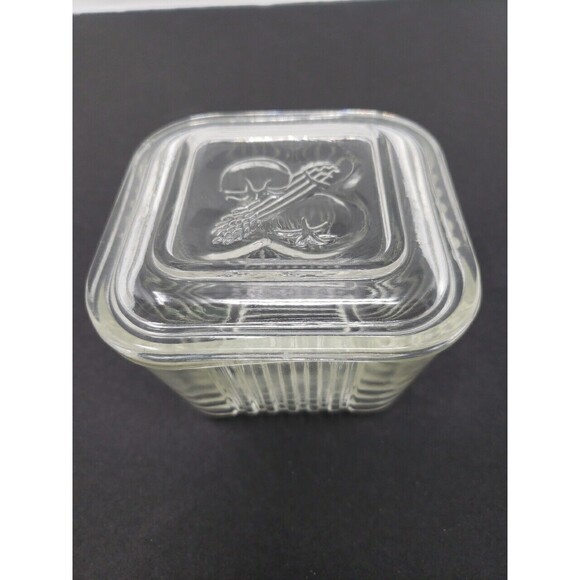 Vintage Federal Glass Refrigerator Bowl Dish Square Embossed Lid 2 small chips - Picture 5 of 13